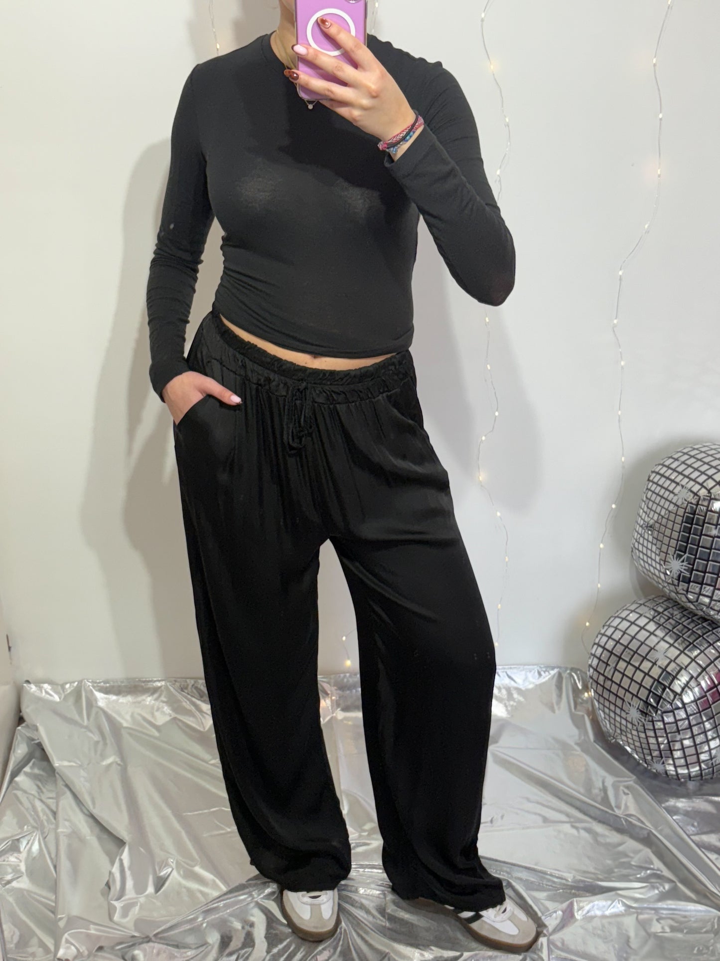 Pantalon WOMAN IN BLACK 😎